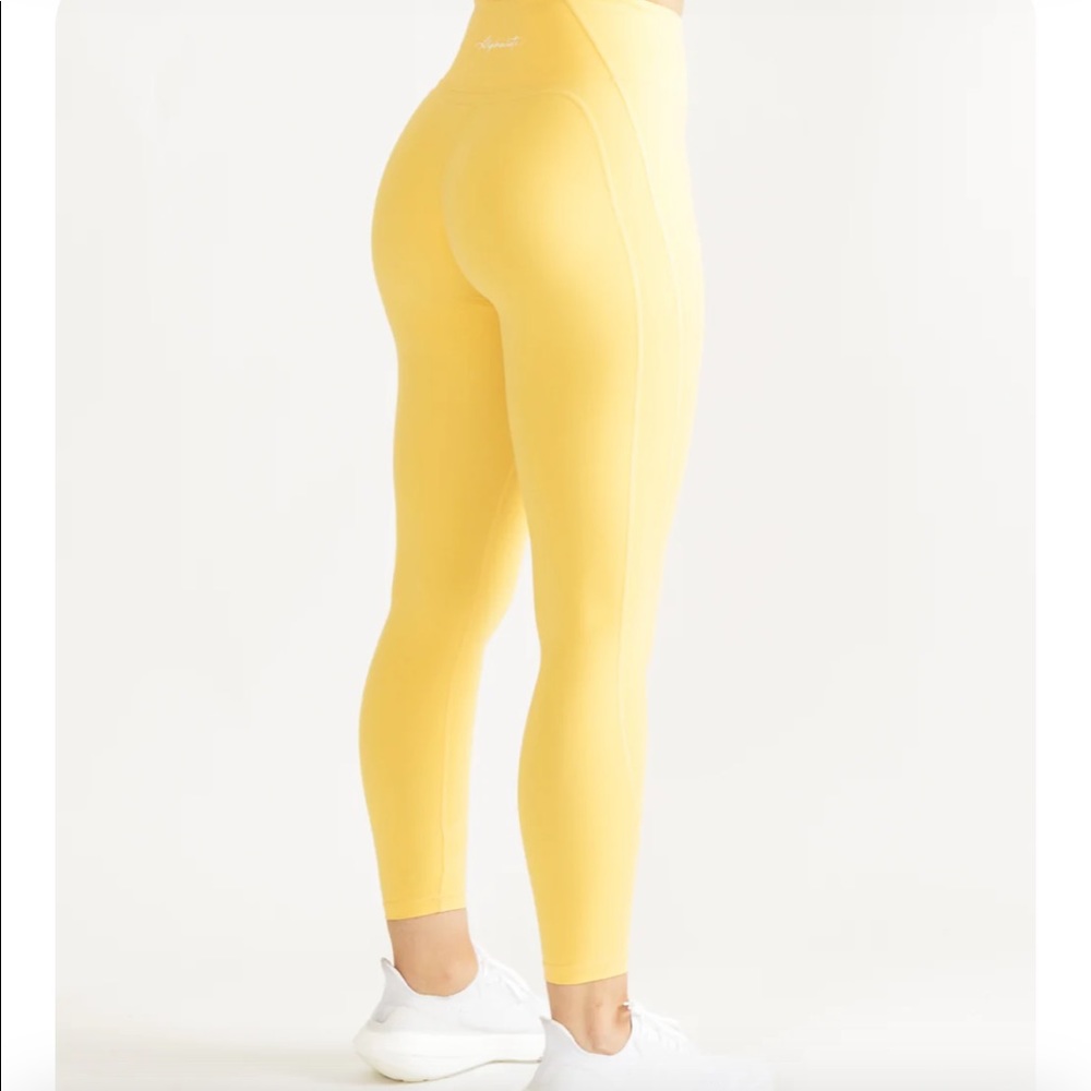 ALPHALETE LEEGINGS